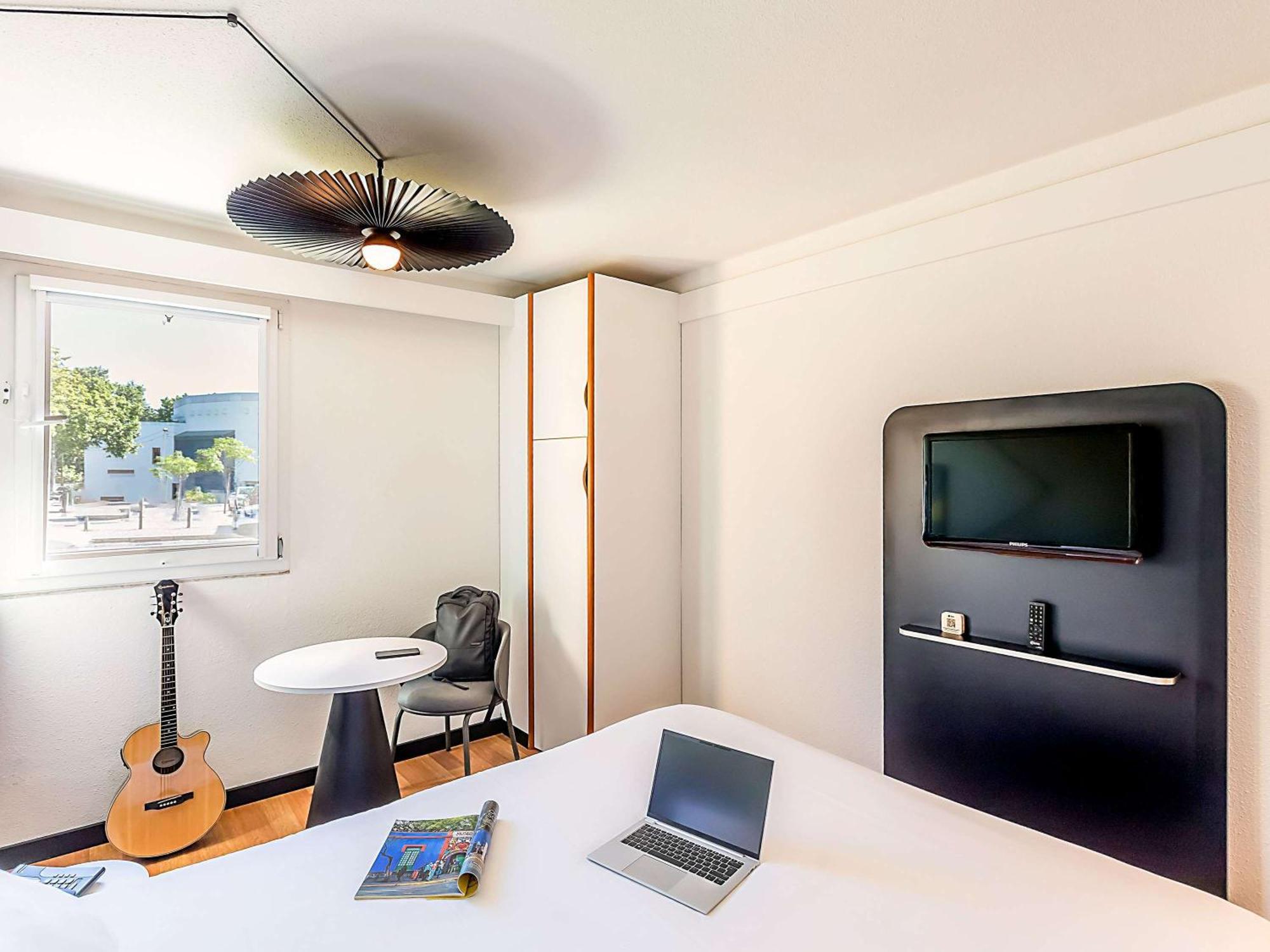 Hotel Ibis Эвора Экстерьер фото