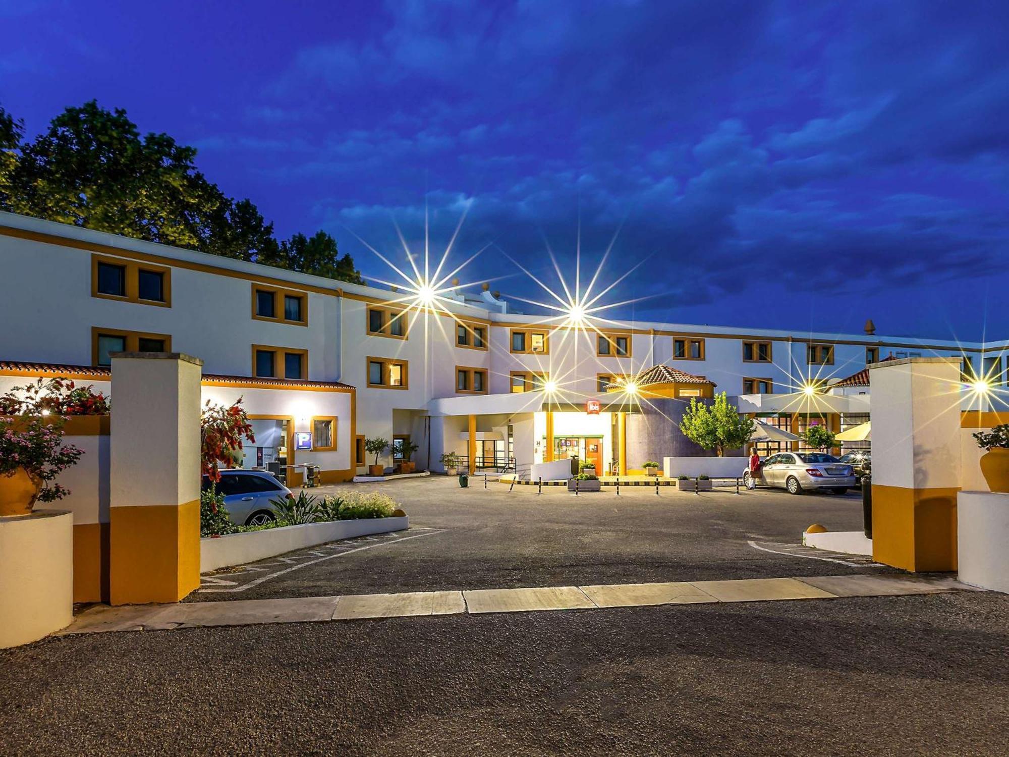 Hotel Ibis Эвора Экстерьер фото